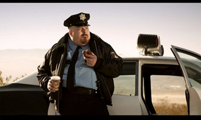 [Image: policeman-coffee-and-a-donut.jpg]
