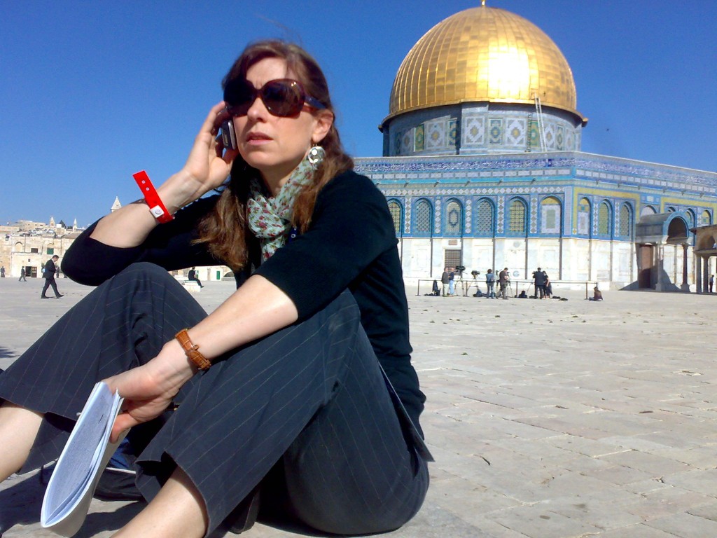 Trisha Thomas on the Dome of the Rock reporting of the visit of Benedict XVI May 2009. Photo by Gianfranco Stara