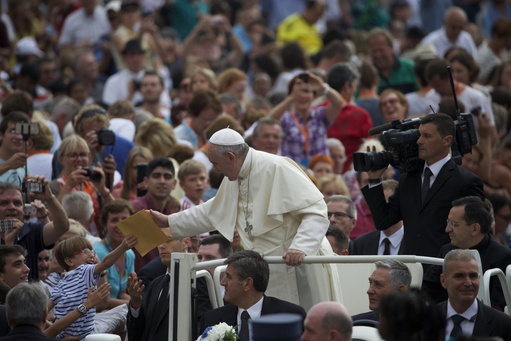 Pope Francis at his weekly audience in St. Peter's Square. September 2, 2015. Photo by AP photographer Alessandra Tarantino for Mozzarella Mamma